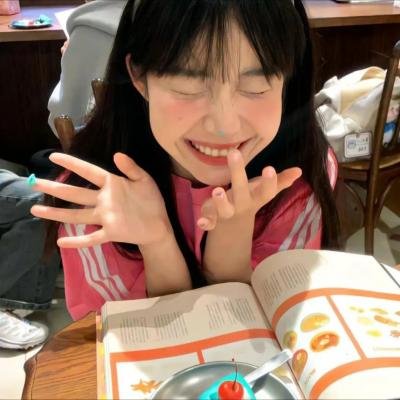 有点意思的院子里院季海报